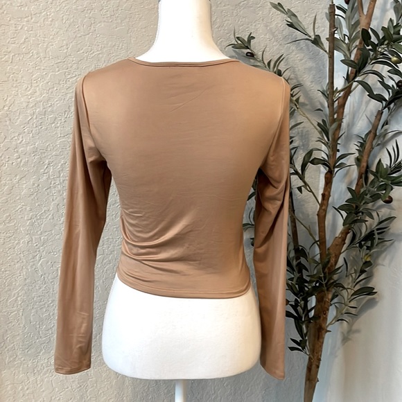Live In The Moment Long Sleeve Cropped Blouse - Picture 6 of 6